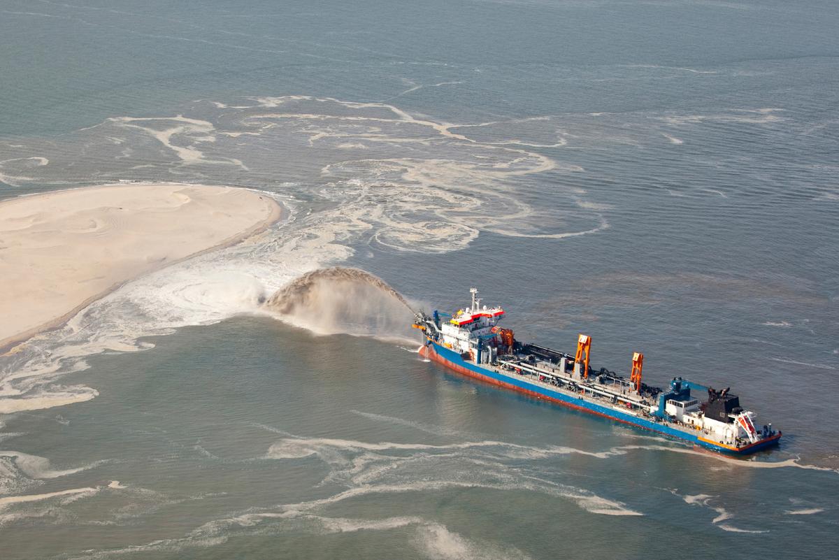 Palm Beach Reef Suffers Rampant Damage