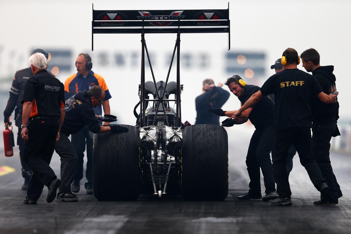 Drag Racer Ronnie Davis and Journalist Ian Tocher Injured in Crash