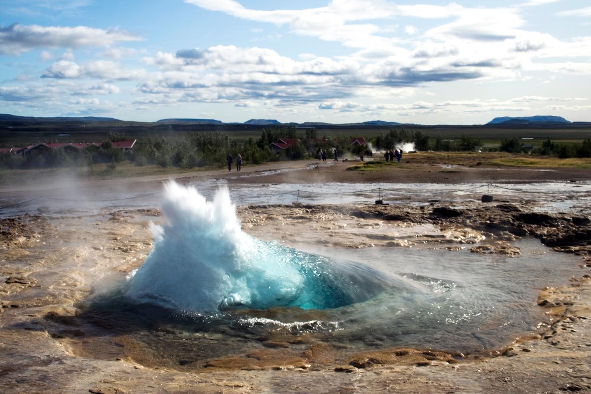Diamond Geysers: Rule-Breaking Iceland Completes Its Miracle Economic Escape