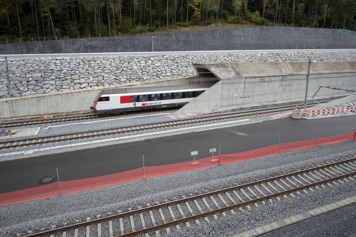 Swiss Inaugurate $12 Billion Rail Tunnel, World’s Longest