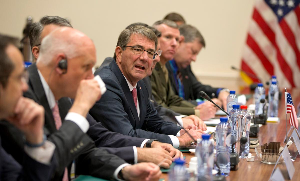 NATO Ministers Agree to Deploy 4 Battalions to Eastern Flank