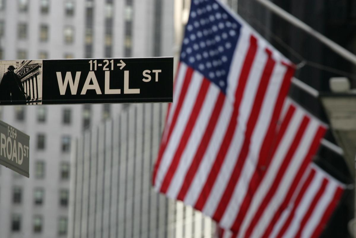 Consumer Companies Lead US Stocks to New Records