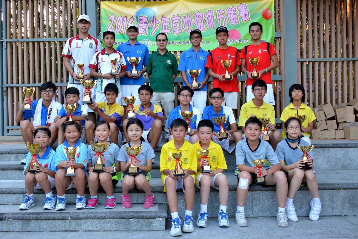 Kids Win Age Group Bowls Competition