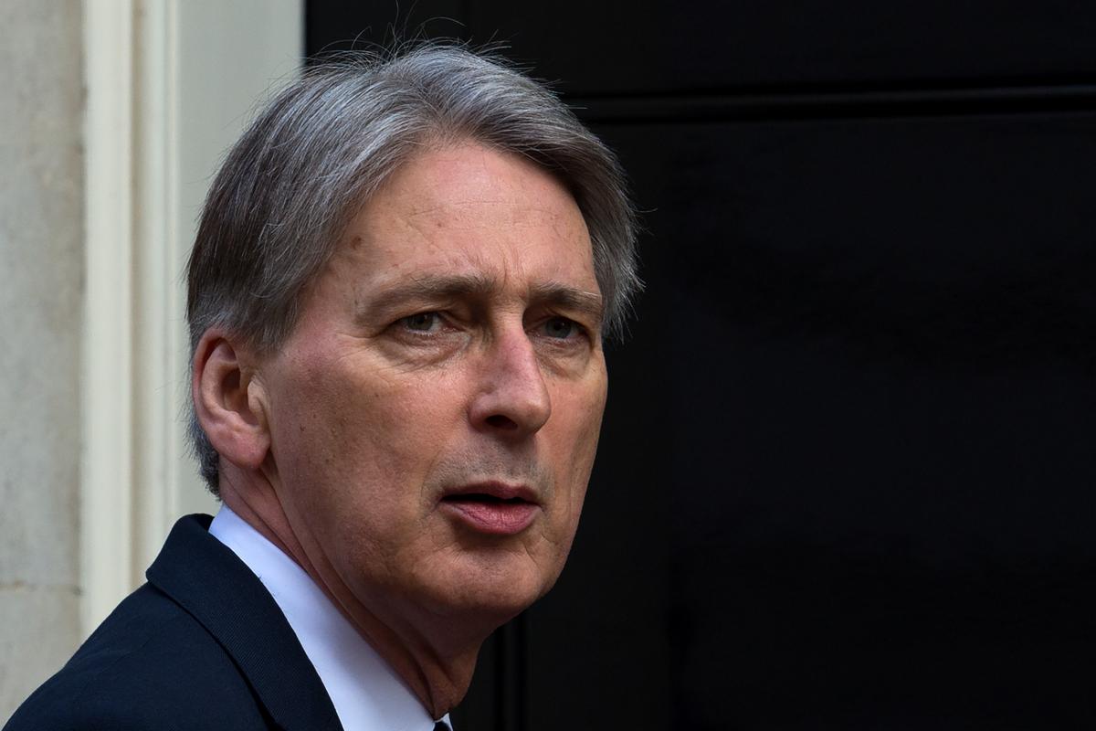 UK Promises to Maintain EU Funding for Farming, Science