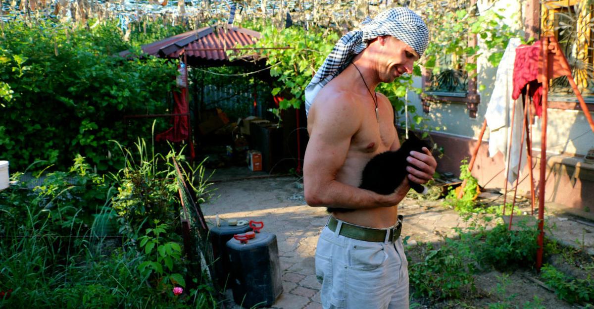 ‘I Thought You’d Forgotten': Visiting My Friend, a Wounded Ukrainian Soldier