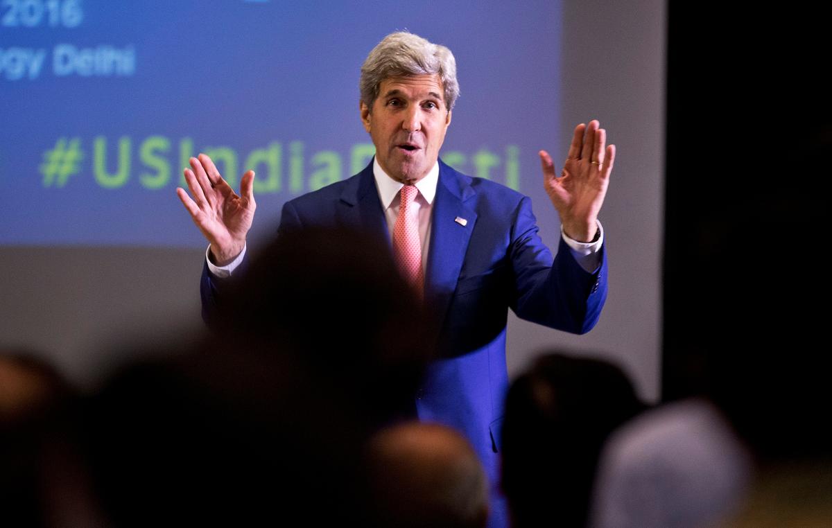 Monsoon Rains, Terrorism Ad Lib Snag Kerry in South Asia