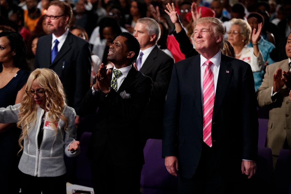 Trump Tells Black Churchgoers in Detroit Visit Is ‘To Learn’