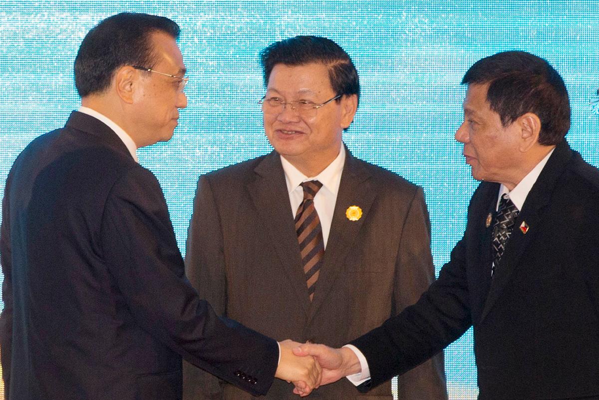 Philippine President Scrambles Diplomatic Relations With Long-Term Allies