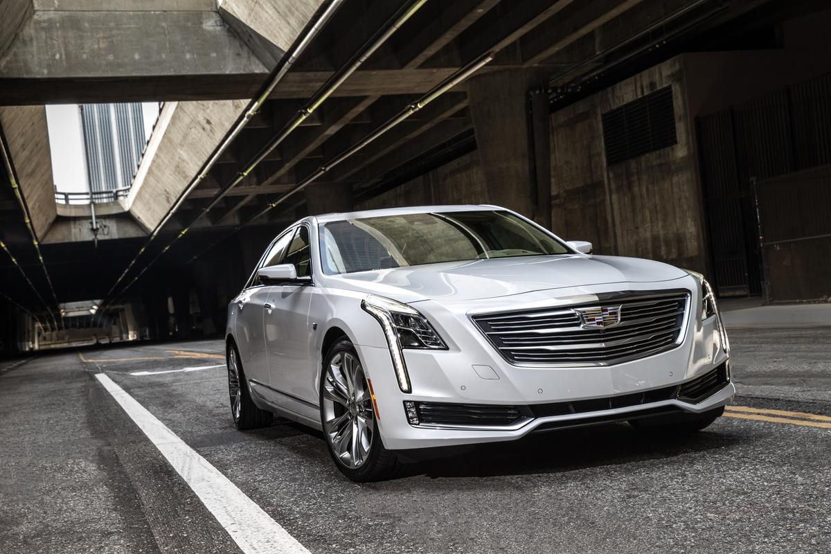 2016 Cadillac CT6 3.6 L Premium Luxury: The Prestige Sedan Reinvented