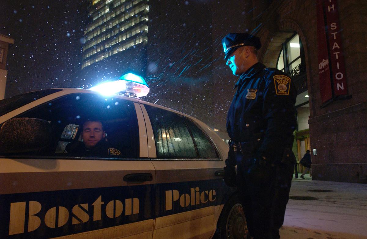 Police: 6 Injured in Stabbings in Boston Theater District
