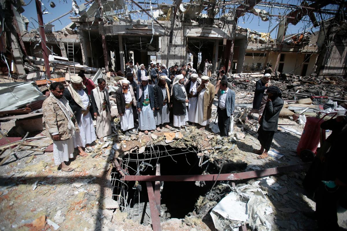 Saudi-Led Coalition Blames Yemeni Party for Funeral Bombing