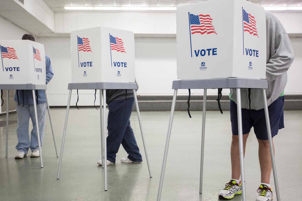 Electors Say They’ve Received Death Threats Telling Them to Vote for Clinton