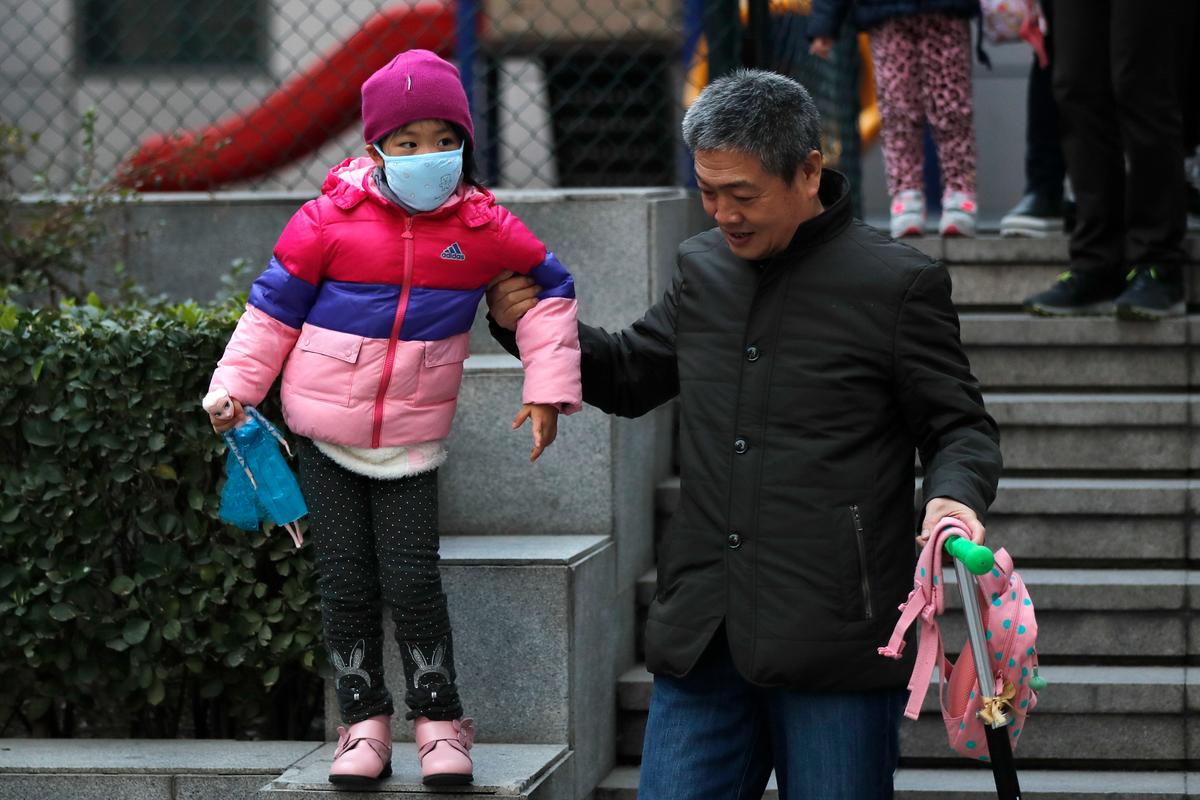 Bad Smog Ahead: Beijing Tells Students to Stay Indoors