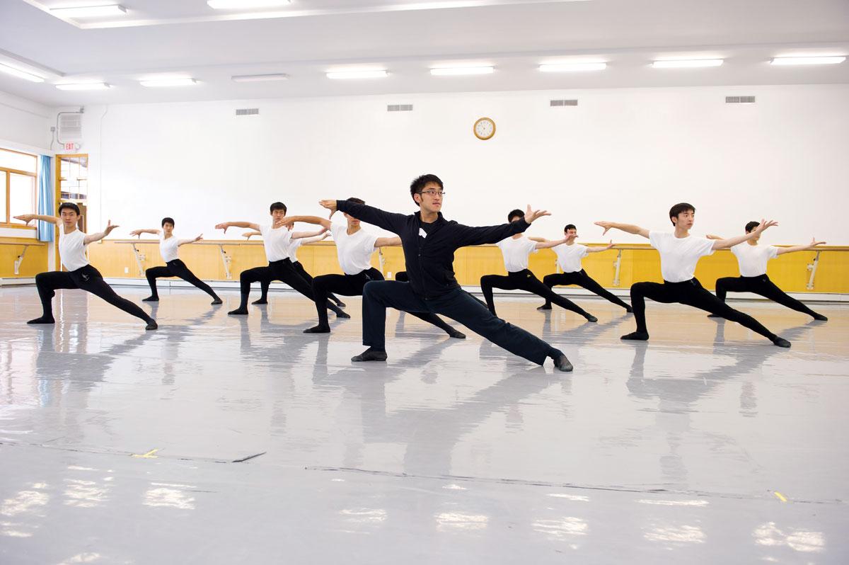 Fei Tian College Authorized to Award Graduate Degree in Classical Chinese Dance