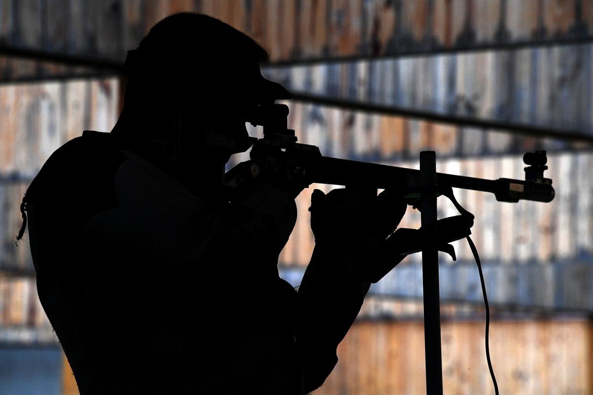 Reports: Hunter Charged After Admitting to Shooting, Killing Two Dogs