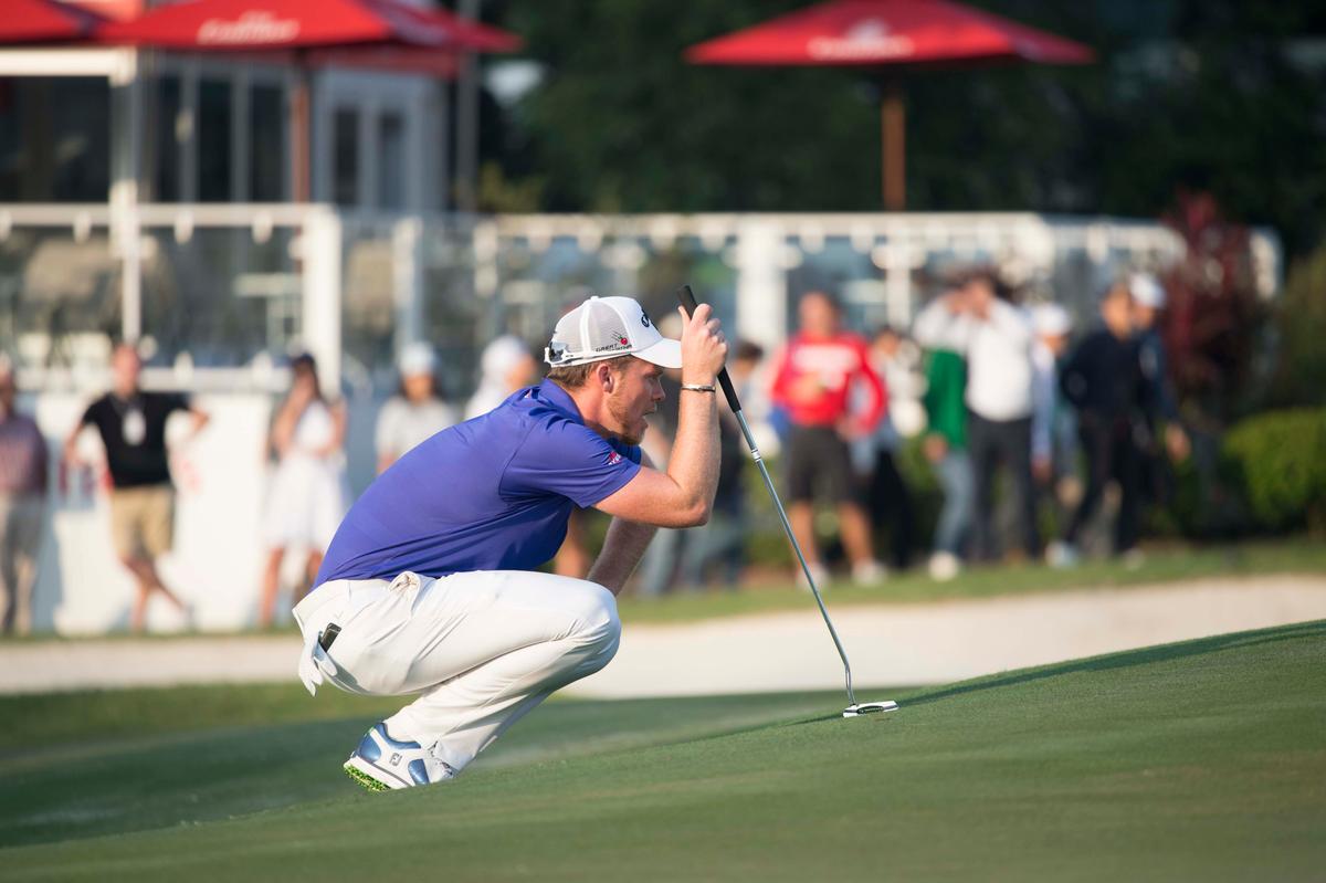 Tightly Packed After Opening Day at Hong Kong Golf Open