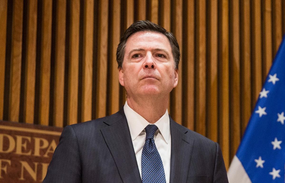 Report: FBI Director Told Trump That Russians Didn’t Influence Election