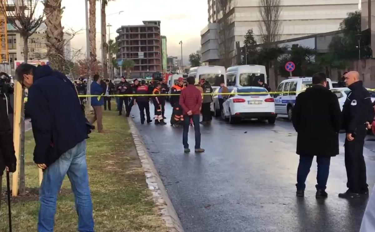 2 Killed in Car Bombing in Turkish City; 2 Attackers Dead