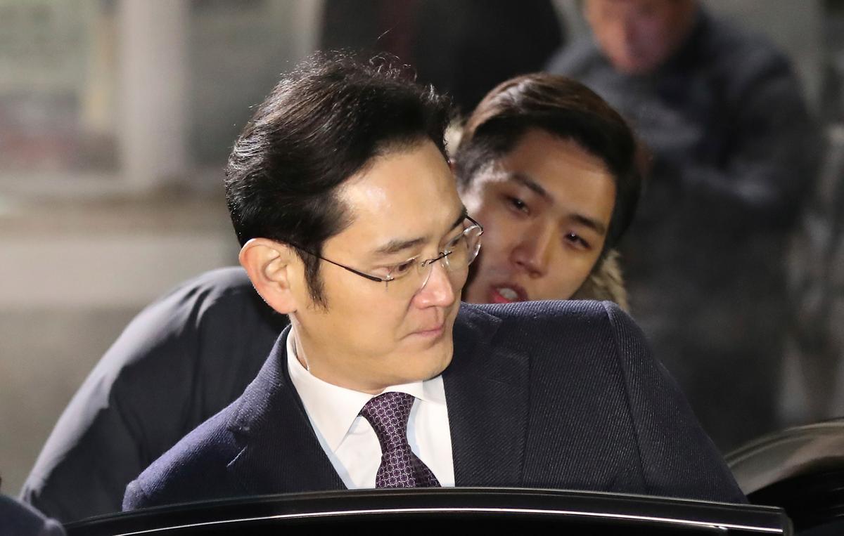 Court Denies a Request to Arrest Samsung’s de Facto Head