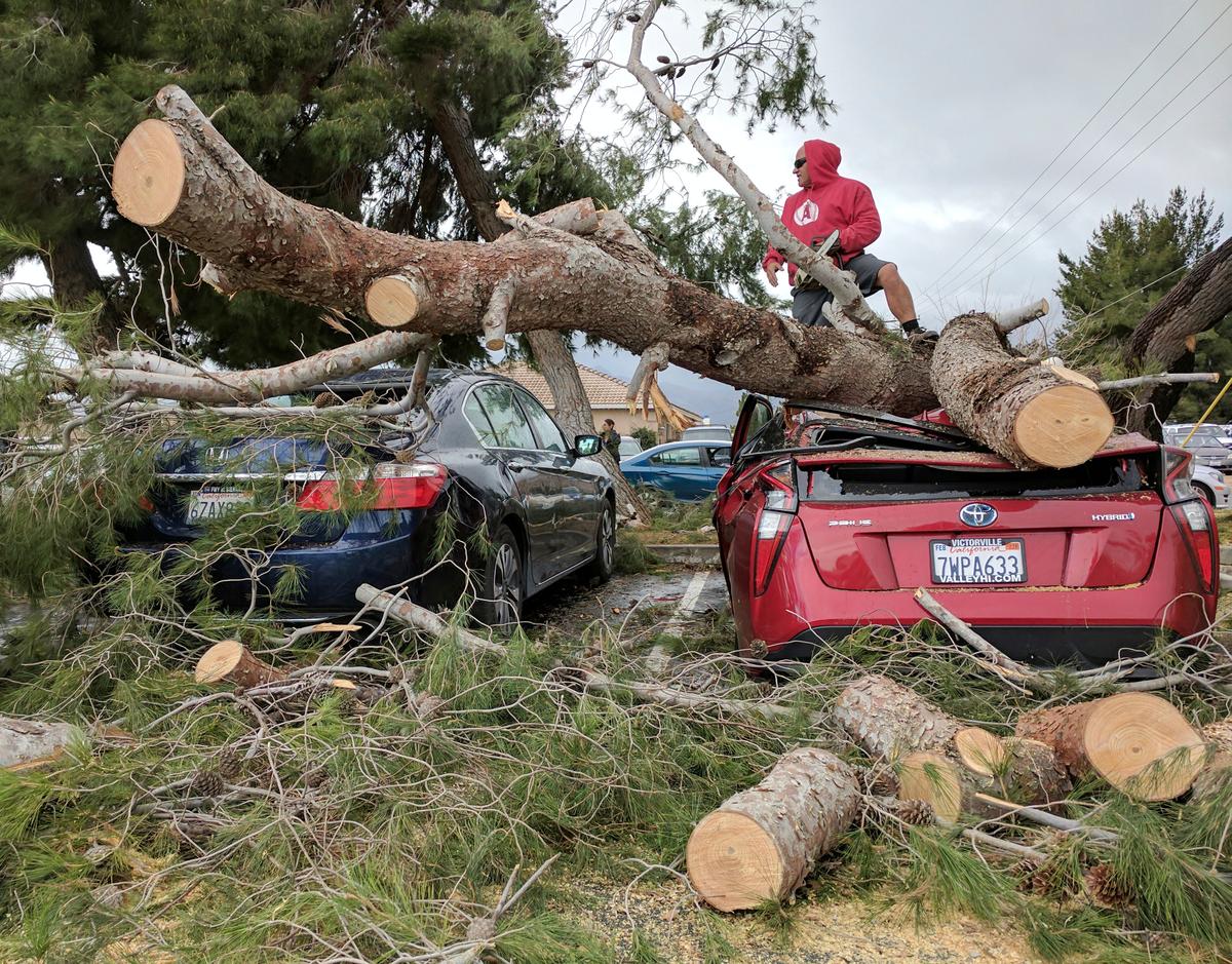 2 Dead, Torrents of Rain Slam Southern California