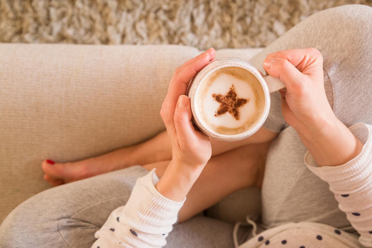 How Cinnamon Lowers Blood Sugar and Fights Diabetes