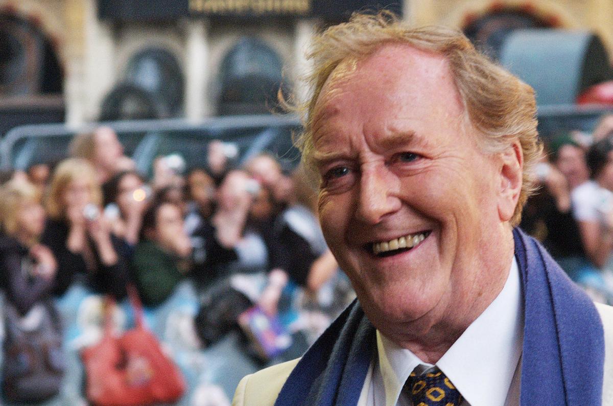 Robert Hardy, Actor From Harry Potter Films, Dies at 91