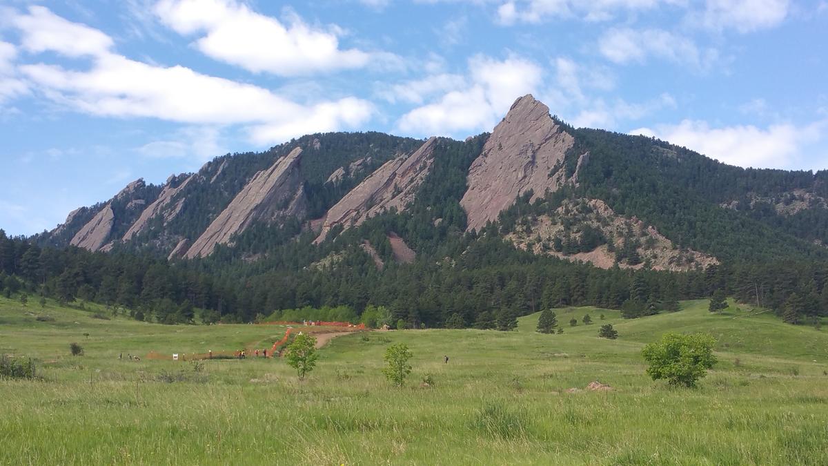 17-year-old Dies After Taking Selfie While Rock Climbing in Colorado