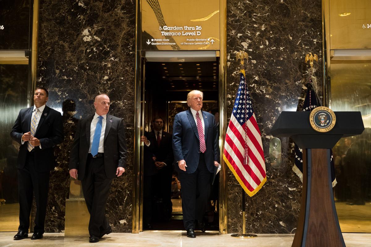 Trump Says Removal of Confederate Statues Changes History