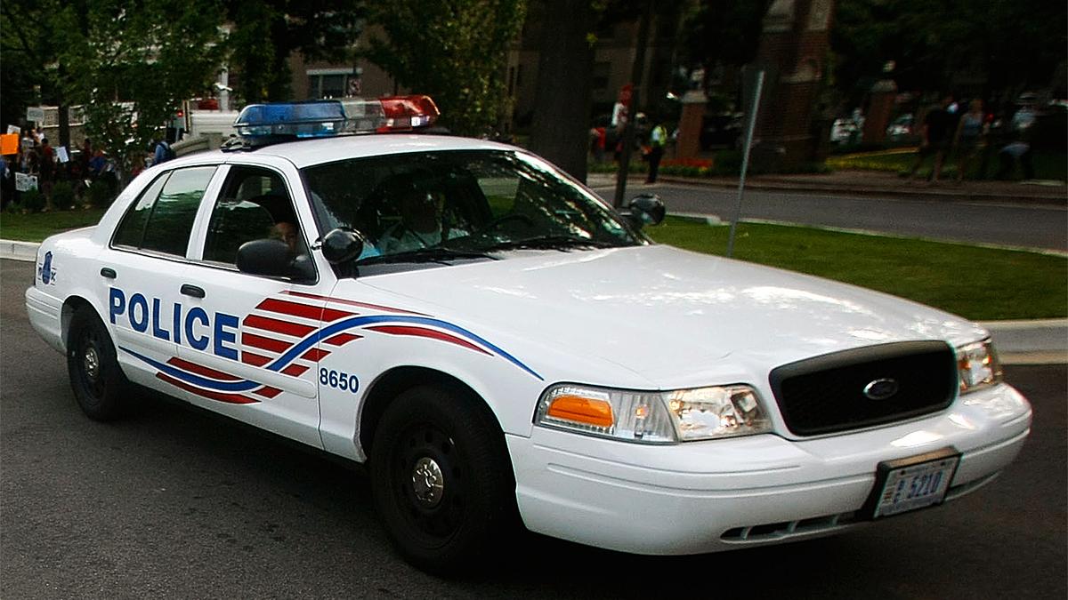 Brazen Thief Steals Assault Rifle From Unlocked Police Car