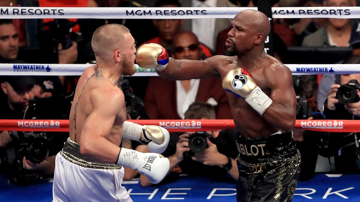 Floyd Mayweather Discussing MMA Career With UFC’s Dana White