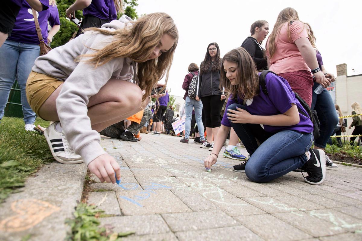 Suicide Detection Pilot Project May Fall Short on Results, Say Experts