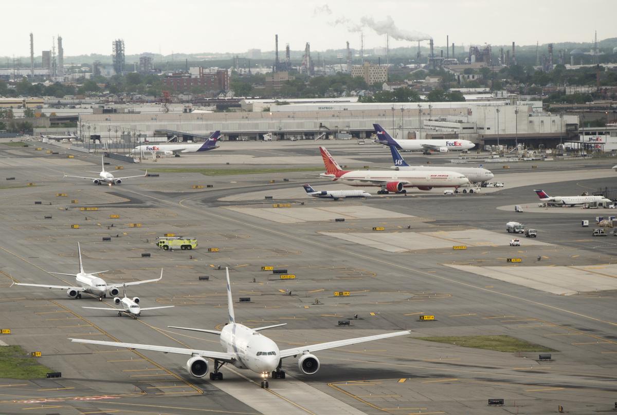 Infectious Disease Alert Issued for Newark Airport Passengers