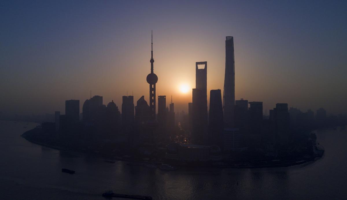 Chinese Leader Xi Jinping Begins Breaking Up ‘Shanghai Gang’