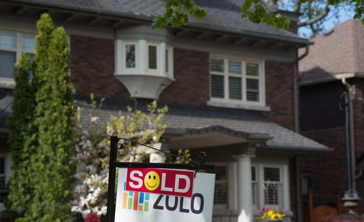 Vancouver, Toronto Housing Markets Still Reeling