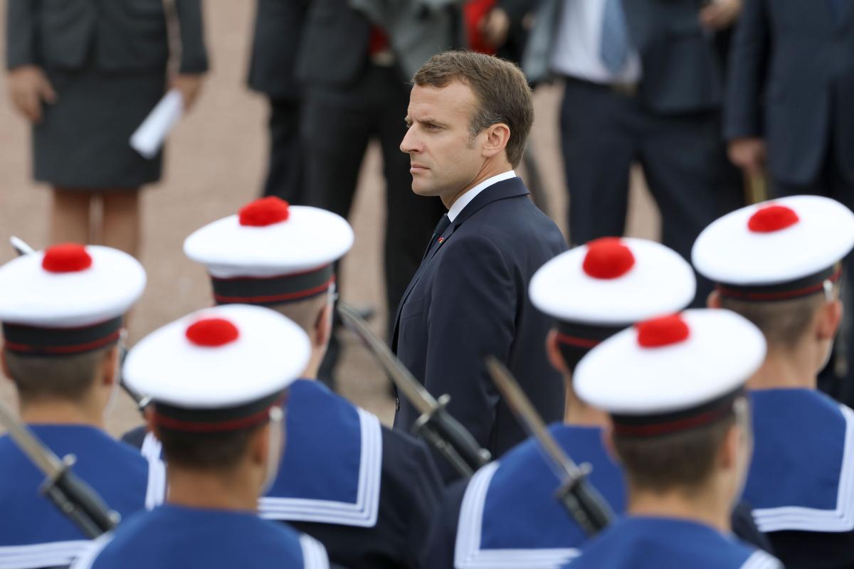 France to Bring Back Compulsory National Service to Build Sense of Pride