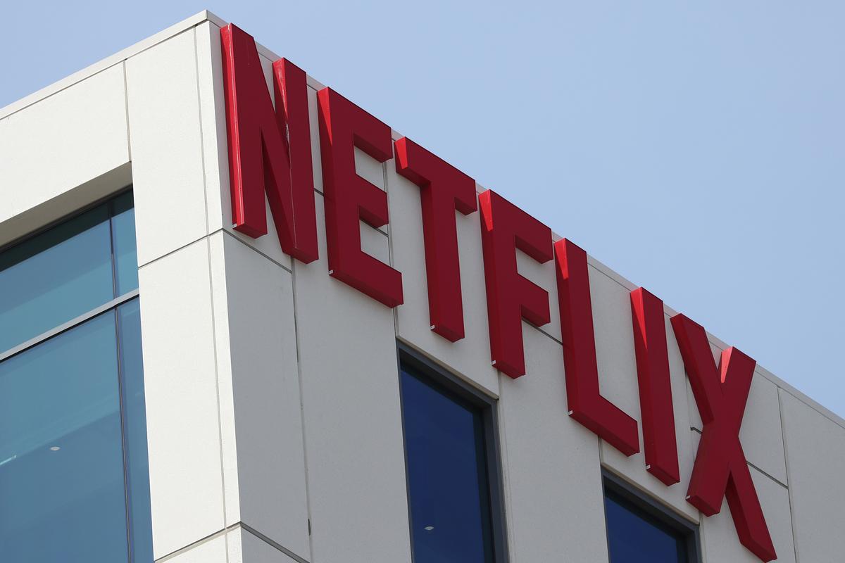 Netflix’s Big 4Q Lifts Video Service Above 200 Million Subscribers