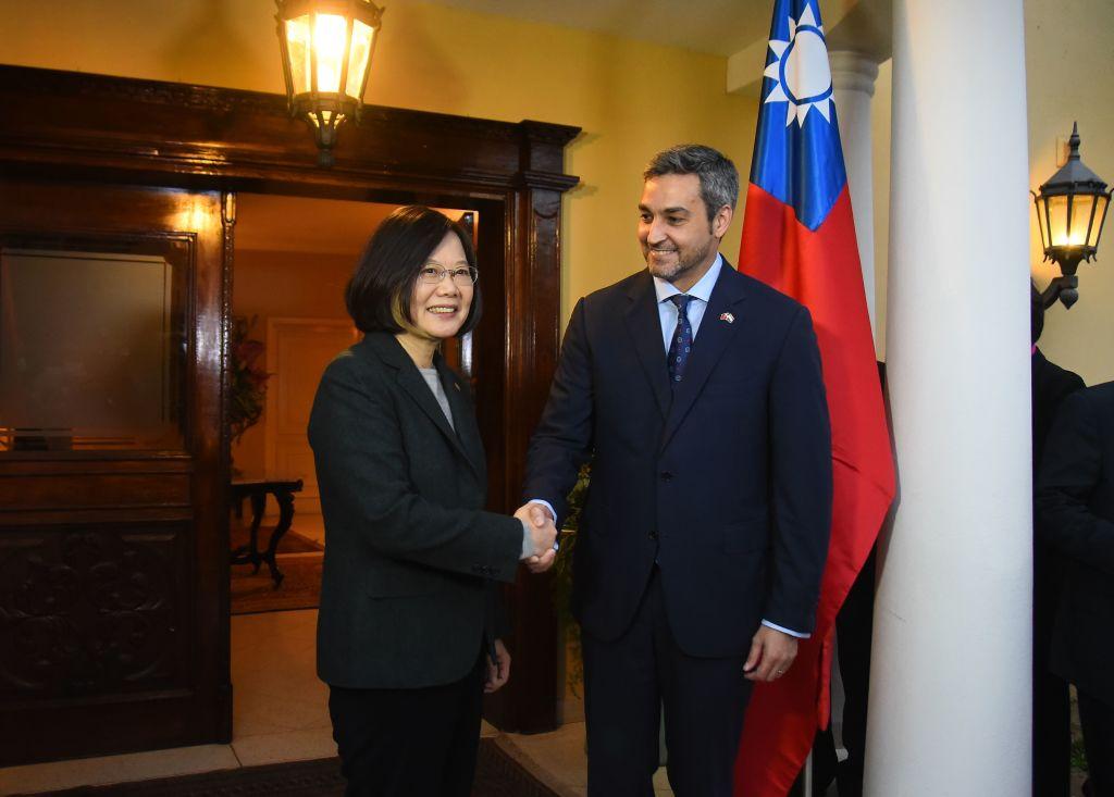 Taiwanese President’s Visit to Paraguay Highlights Soybean Issue in Sino–US Trade War