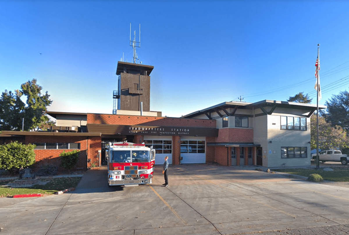 Menlo Park: Bay Area Task Force Deployed To Hawaii Ahead Of Hurricane Lane
