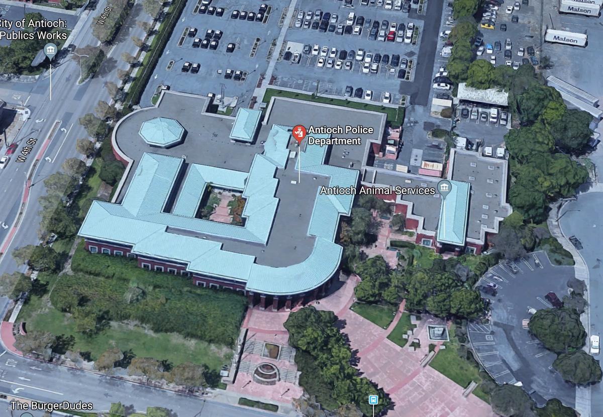 10 California Officers Charged in Federal Corruption Case