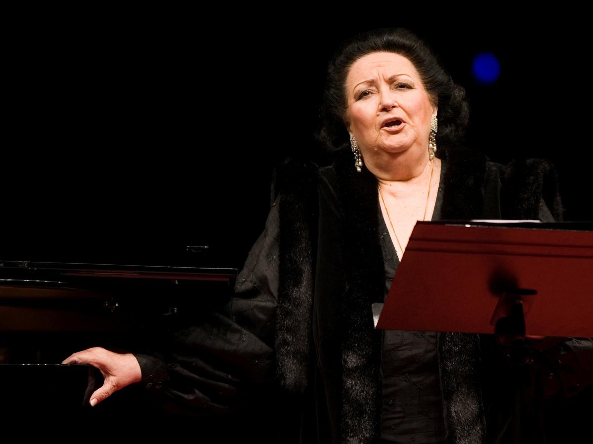 Montserrat Caballe, Spanish Opera Singer Famed for ‘Barcelona’ Duet, Dies at 85