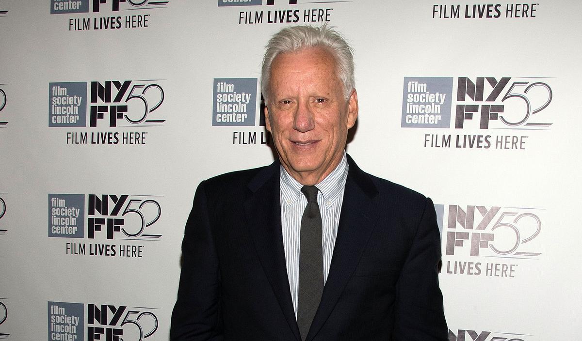Actor James Woods Helps Find Navy Uniform For Deceased Veteran