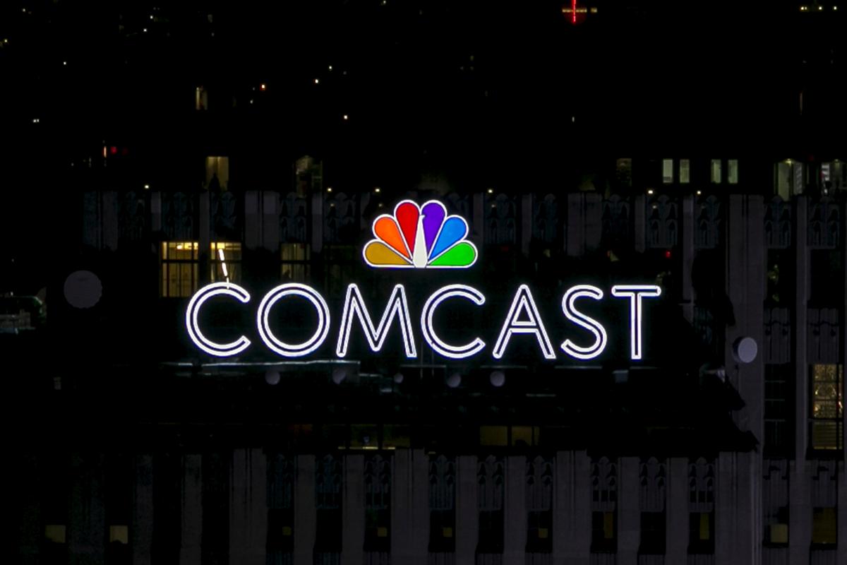Comcast Tops Profit Forecasts as Broadband Business Grows