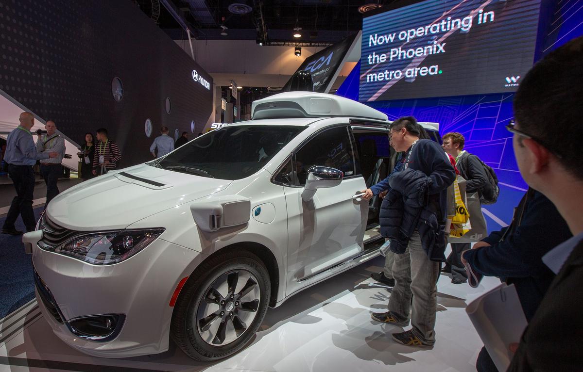 Driverless Cars and the Open Road to Serfdom