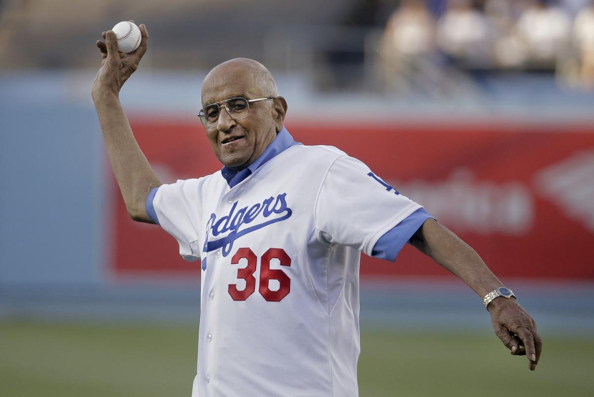 Former Dodgers Great Don Newcombe Dies at 92
