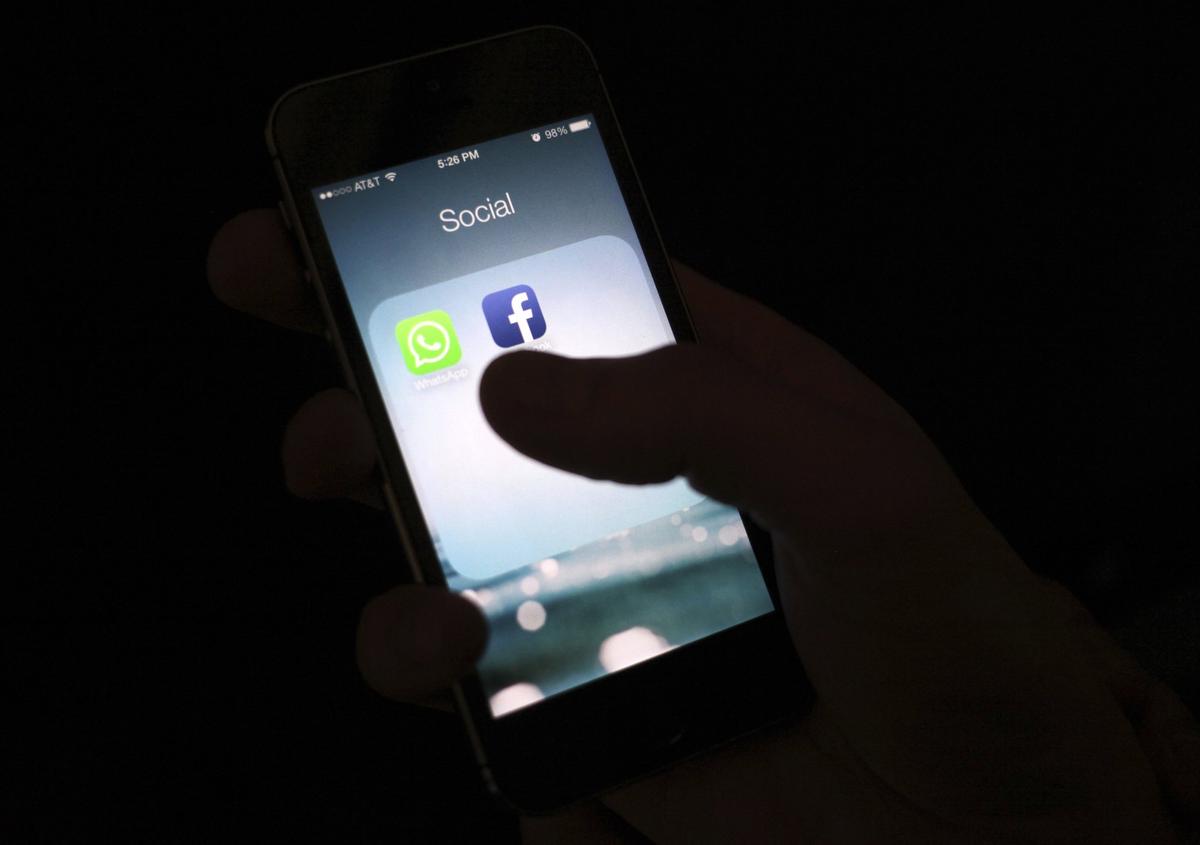 Report: Apps Give Facebook Sensitive Health and Other Data