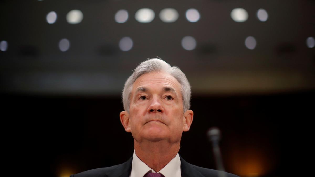 Fed’s Powell Says ‘No Rush’ to Hike Rates in ‘Solid’ but Slowing Economy