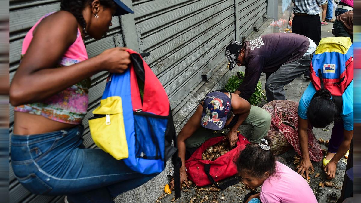 ‘This Country Has Gone to Hell’: Mass Looting Plagues Venezuela Amid Power Crisis