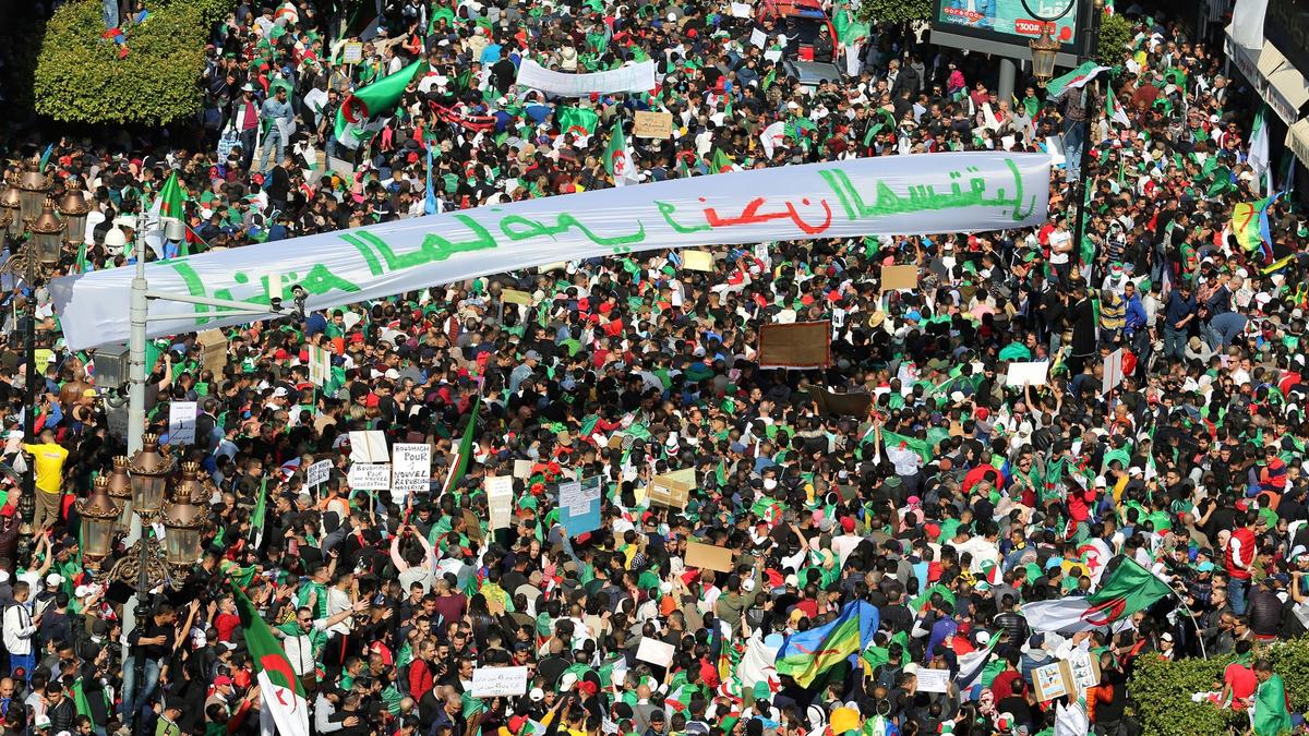 Hundreds of Thousands March Against Algeria’s Bouteflika