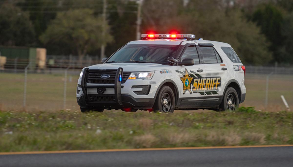 Doorbell Cam Catches Missouri Sheriff’s Deputy, Veteran Folding Homeowner’s Fallen Flag