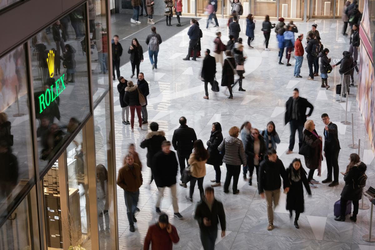 Inflated Credit Scores Leave Investors in the Dark on Real Risks